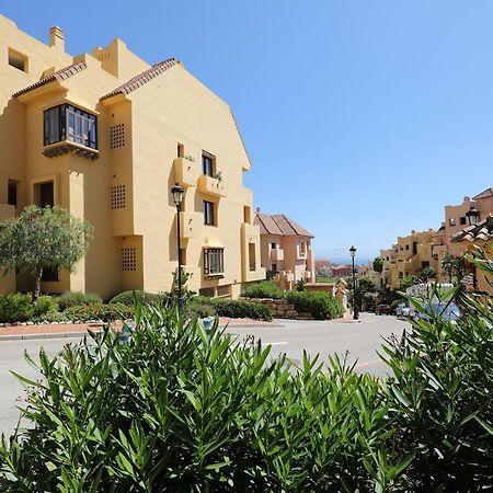 Duquesa Village Apartment - 2 Bed/2 Bath Apartment With Panoramic Sea Views Manilva Zewnętrze zdjęcie