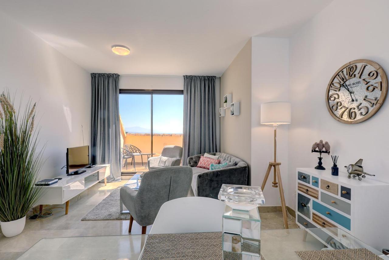 Duquesa Village Apartment - 2 Bed/2 Bath Apartment With Panoramic Sea Views Manilva Zewnętrze zdjęcie