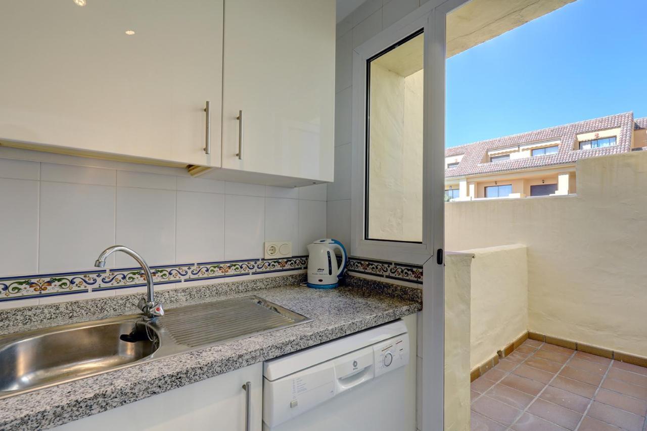 Duquesa Village Apartment - 2 Bed/2 Bath Apartment With Panoramic Sea Views Manilva Zewnętrze zdjęcie