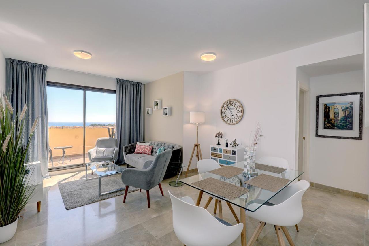 Duquesa Village Apartment - 2 Bed/2 Bath Apartment With Panoramic Sea Views Manilva Zewnętrze zdjęcie