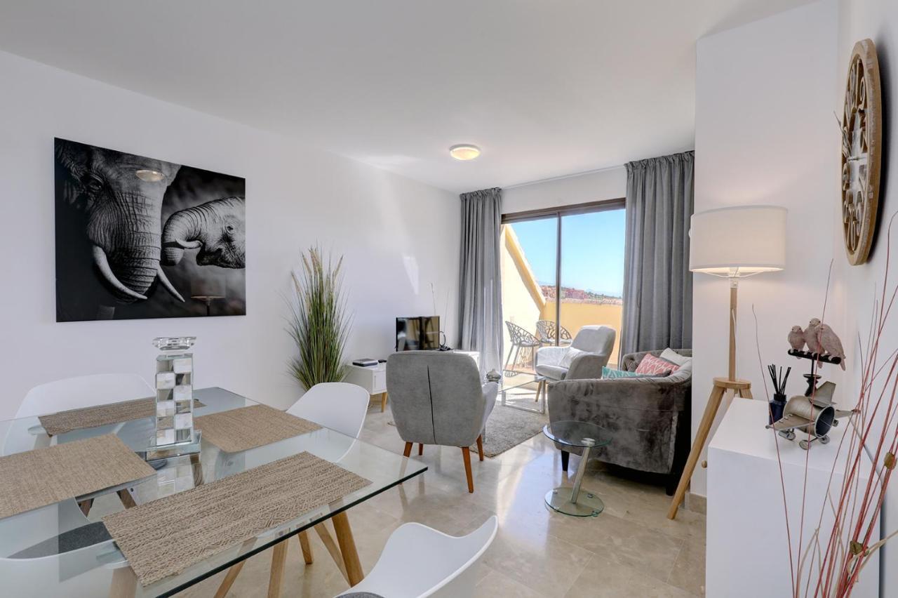Duquesa Village Apartment - 2 Bed/2 Bath Apartment With Panoramic Sea Views Manilva Zewnętrze zdjęcie