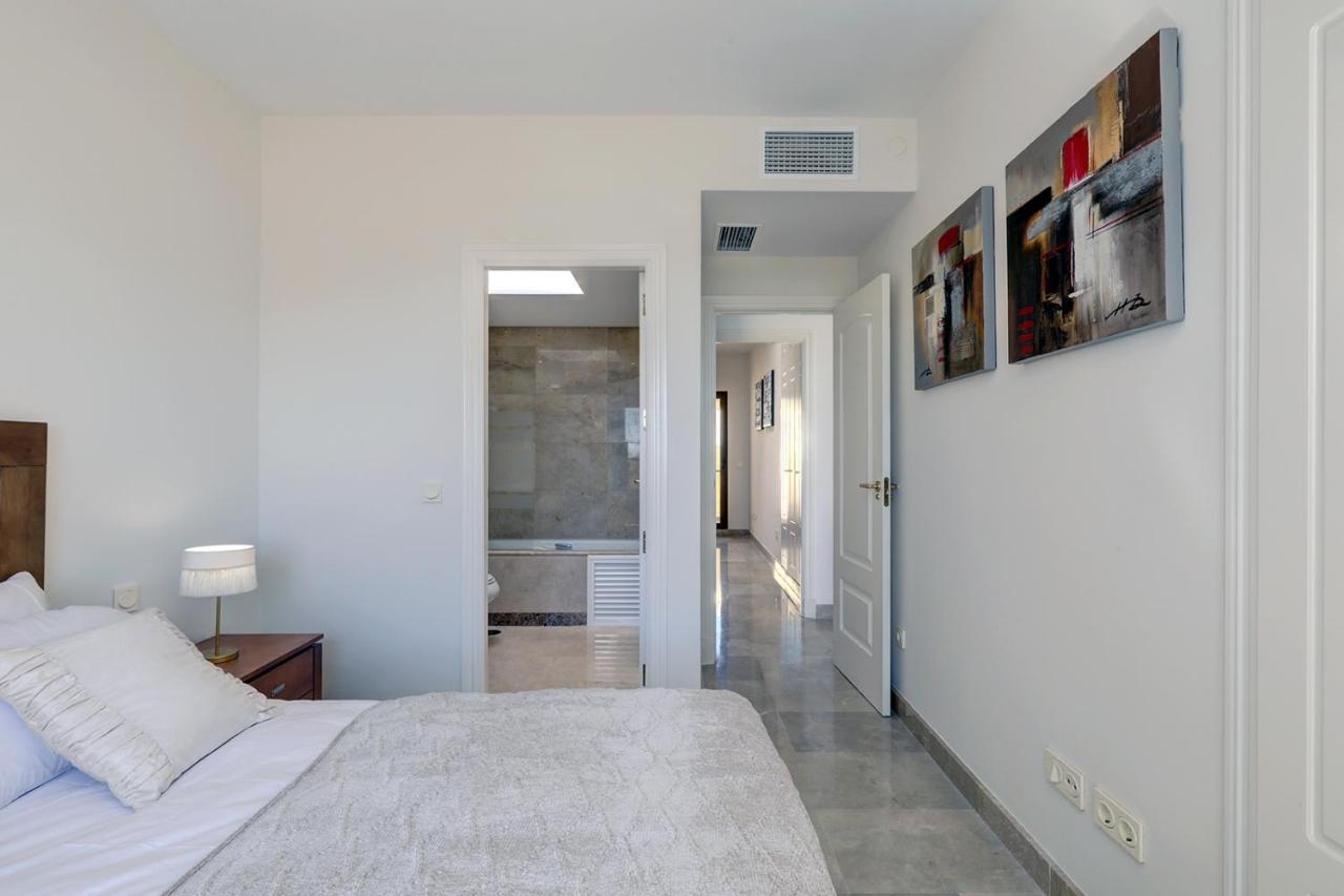 Duquesa Village Apartment - 2 Bed/2 Bath Apartment With Panoramic Sea Views Manilva Zewnętrze zdjęcie